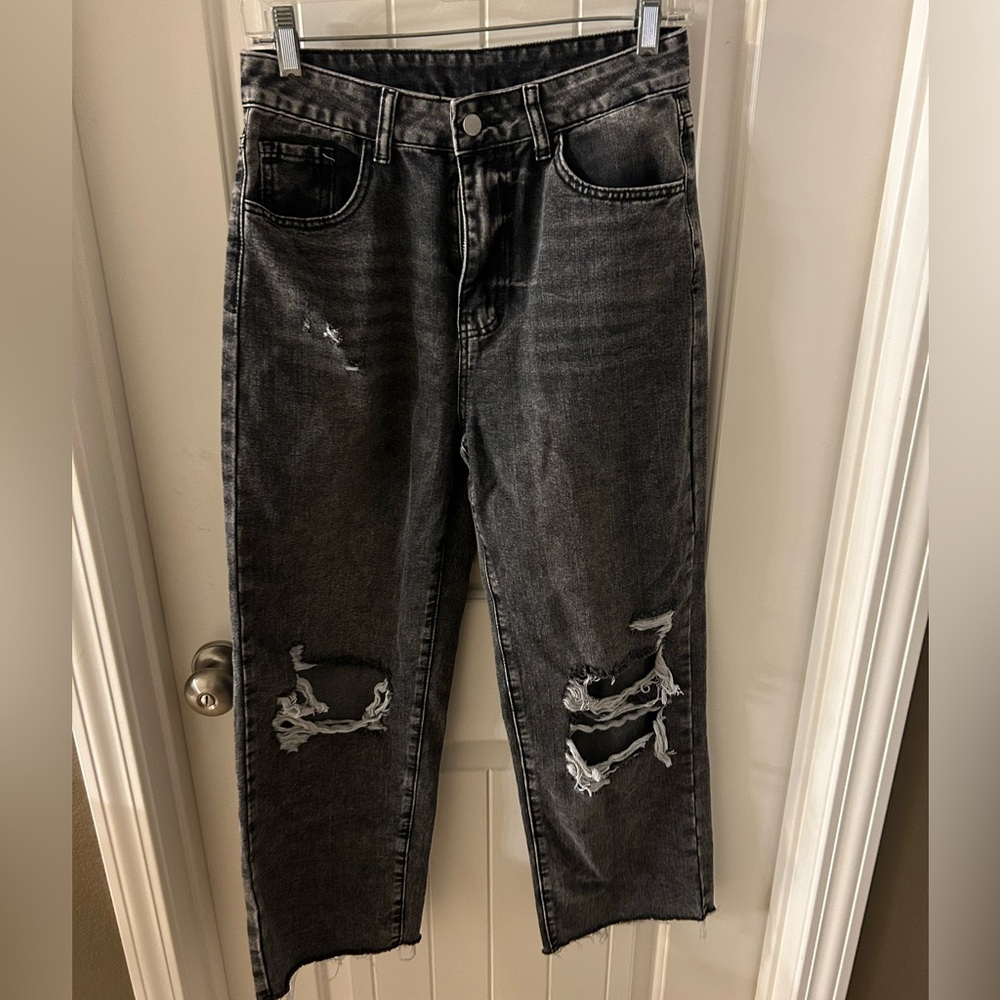 SHEIN distressed raw hem jeans NEW NEVER WORN
